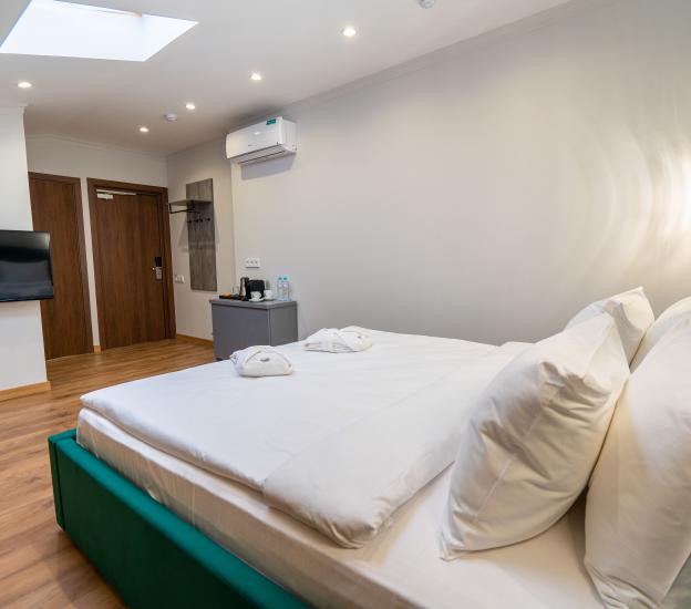 room thumbnail